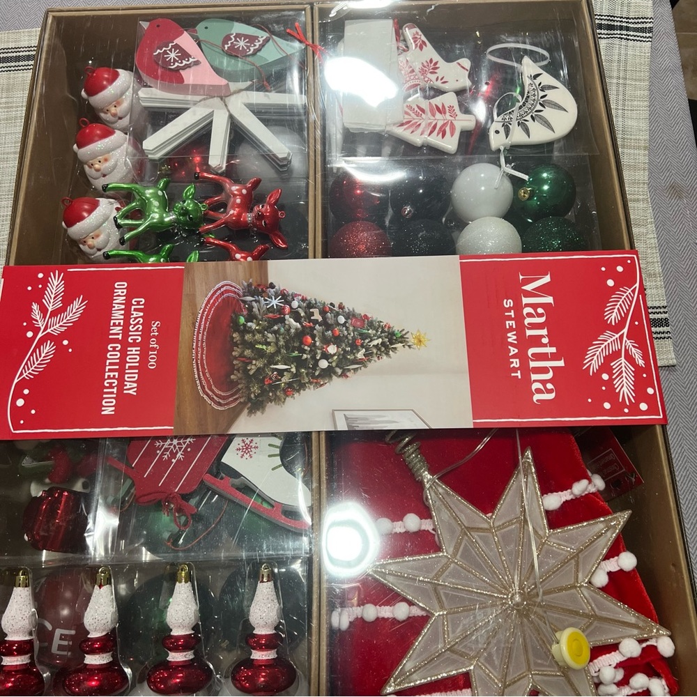 Martha Stewart 100 Piece Ornament Set Deer Birds Santa Lighted Star Tree Skirt